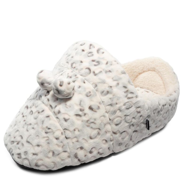 Лежанка-тапок "Барс", 56 х 30 х 24 см коричневая